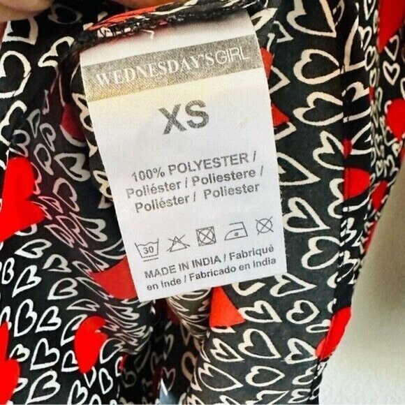 Wednesdays Girl Womens Shirt Heart Print Multicolor Long Sleeve Collared Size XS - Picture 9 of 10